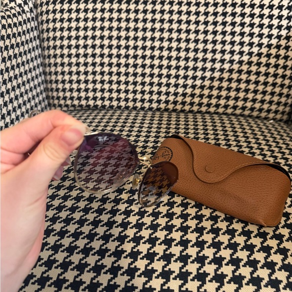 Ray-Ban Gold Frame with Purple Gradient Sunglasses - Picture 2 of 8